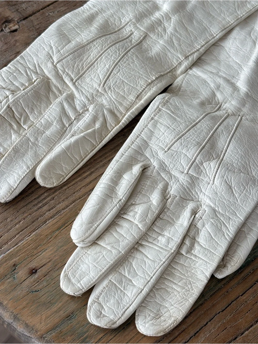 Vintage Long Cream Kid Leather Opera Gloves with Pearl Button Detail Size 6 3/4